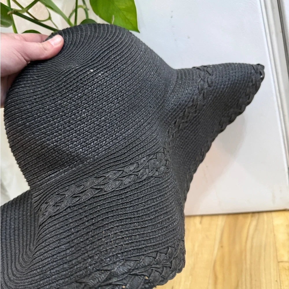 Elegant Black Women's Sun Hat